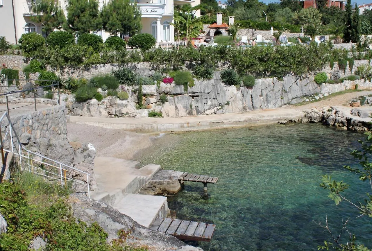 Apartments With A Parking Space Vantacici, Krk - 427 Malinska