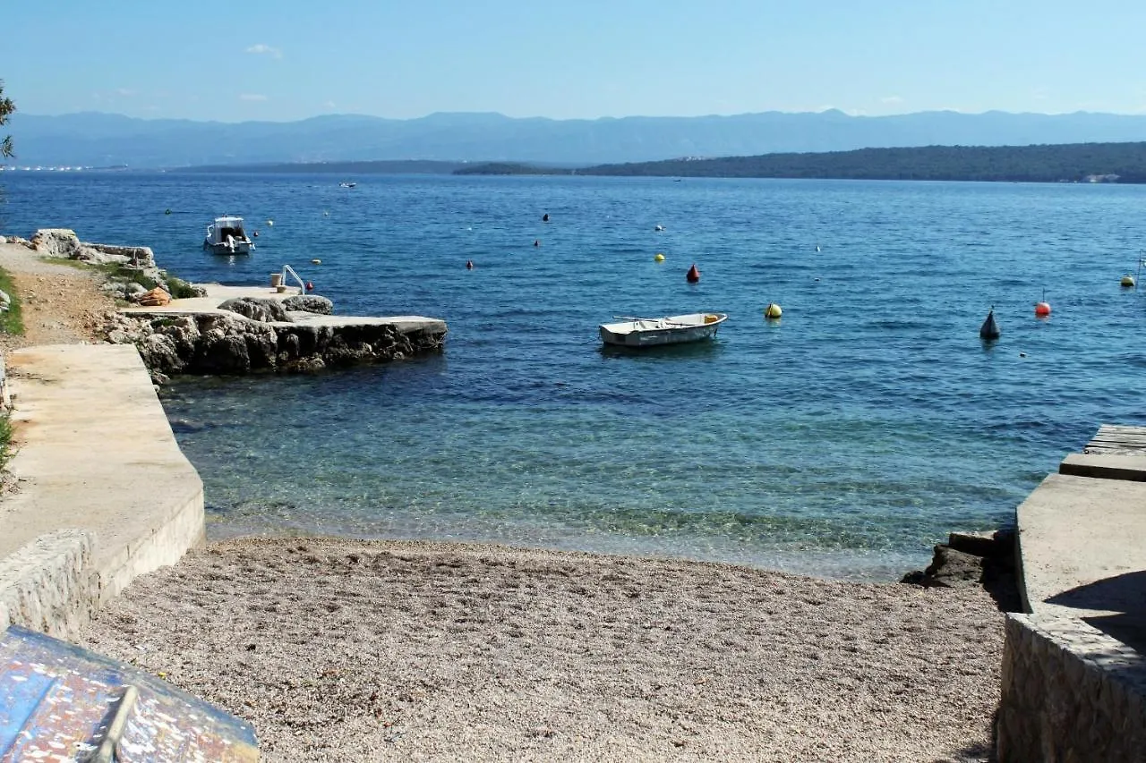 Apartments With A Parking Space Vantacici, Krk - 427 Malinska Kroatien