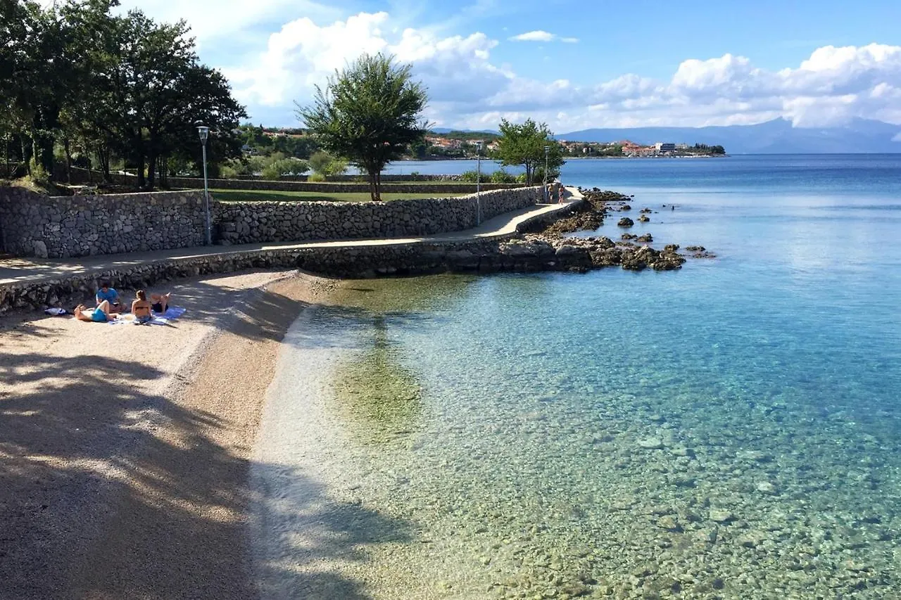 Apartments With A Parking Space Vantacici, Krk - 427 Malinska Kroatien